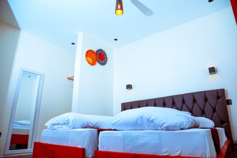 WhatsApp Image 2025-09-08 at 12.16.37_c9532578