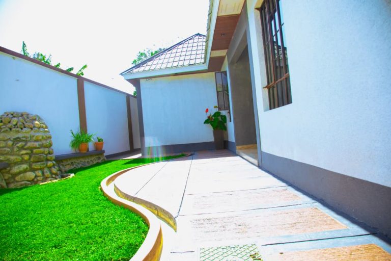 WhatsApp Image 2025-09-08 at 12.16.38_893ee97e